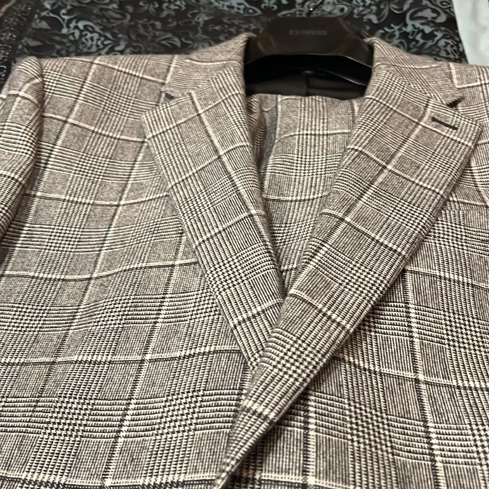 Express Men's Checkered Siur in Black and White, size 44 Small, pants 34x30 - Picture 12 of 12